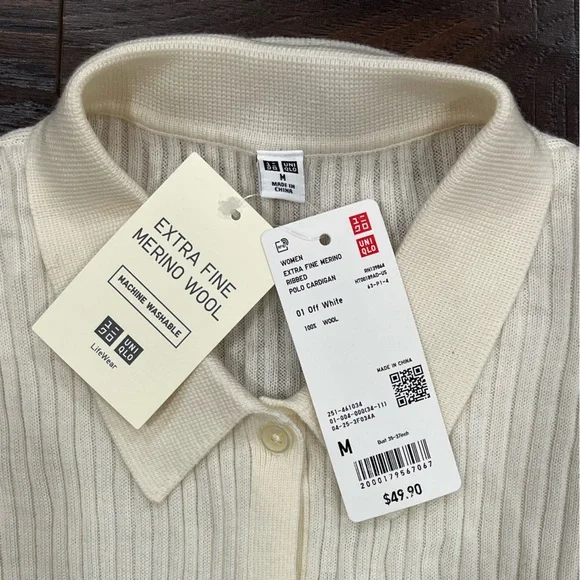 NWT Uniqlo Women Extra Fine Merino Ribbed Polo Cardigan in 01 Off White - Picture 3 of 3